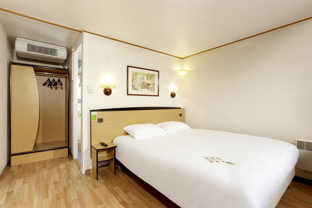 Campanile Hotel מאיין חדר תמונה